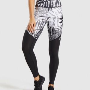 Gymshark Paradise Leggings Size Medium